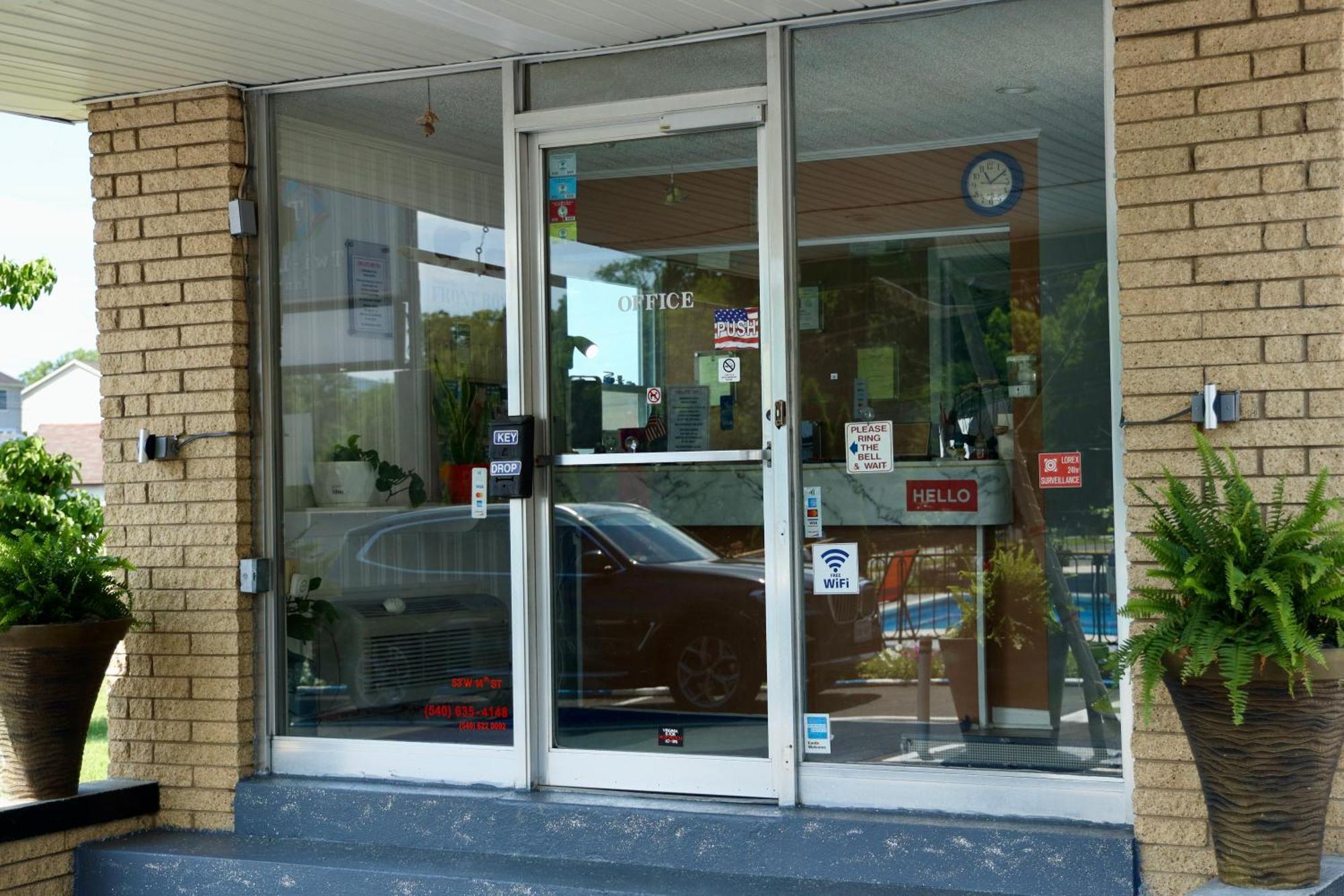 Twi-Lite Inn Front Royal Εξωτερικό φωτογραφία