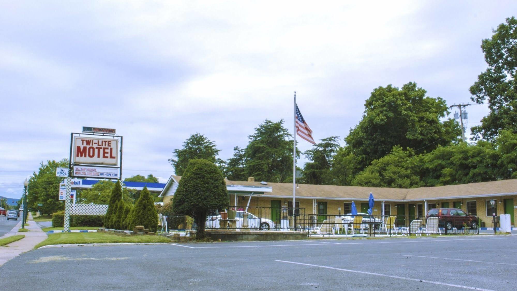 Twi-Lite Inn Front Royal Εξωτερικό φωτογραφία